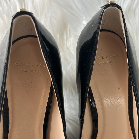 Cole Haan Heels Black Patent Leather Pointed Toe Womens Size 8 B - Picture 2 of 6